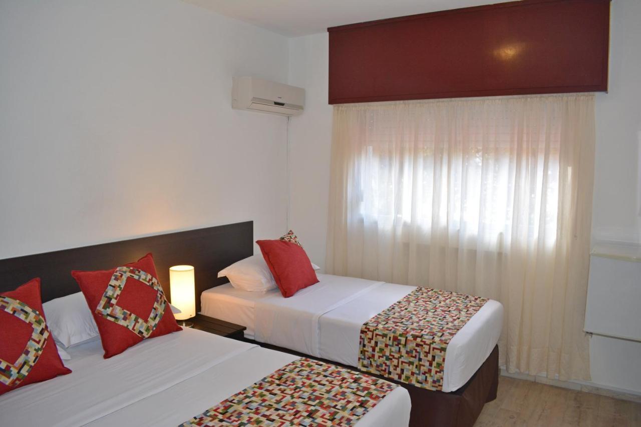 Hotel Express Maldonado Exterior photo