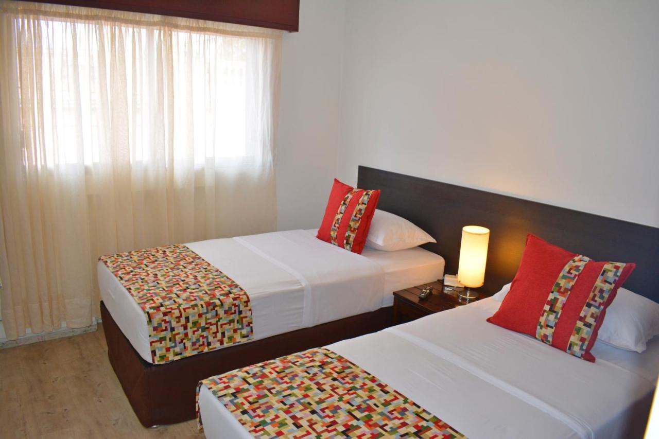 Hotel Express Maldonado Exterior photo